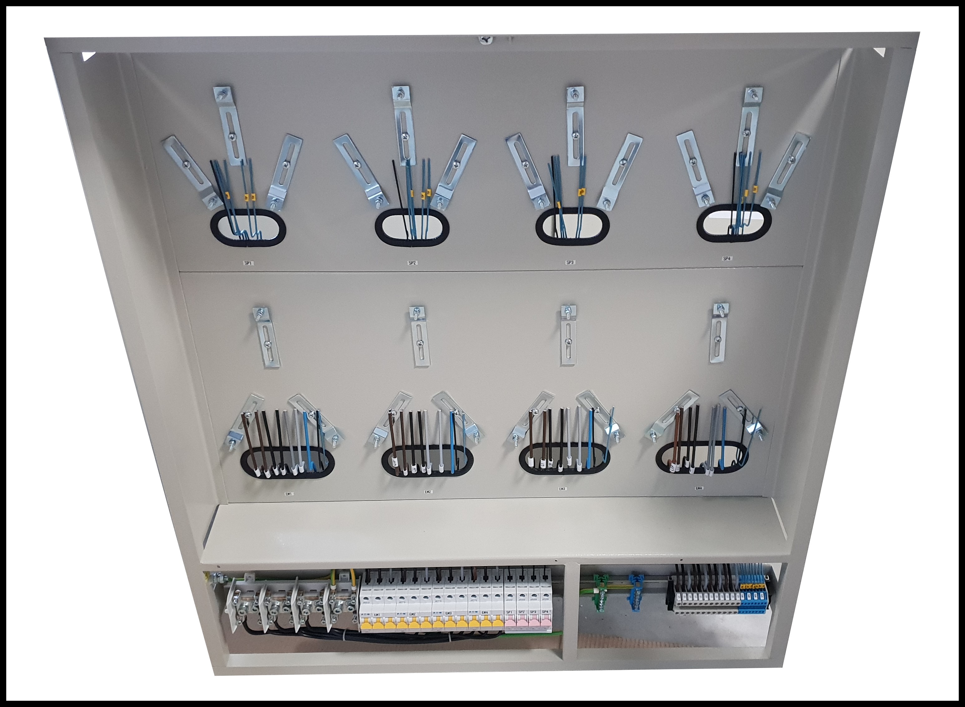 Elektroměrový rozvaděč RE 4.0.4 OCP/Z
